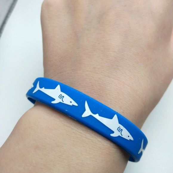 Other - ‎Shark bracelet